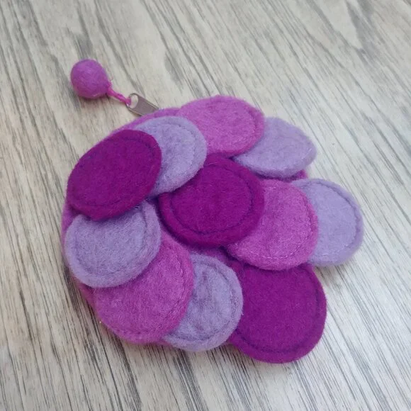 Handmade purple wool felt pouch wallet coin purse - Picture 1 of 11